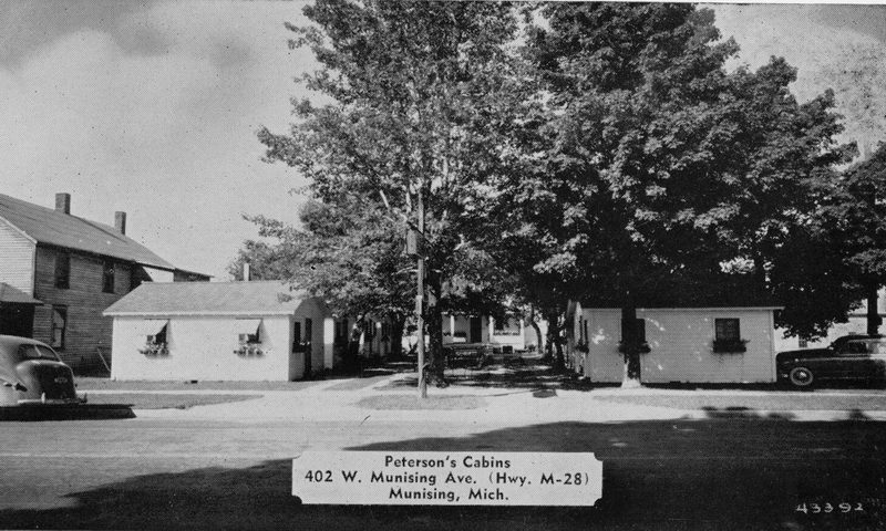 Petersons Cabins - Vintage Postcard (newer photo)